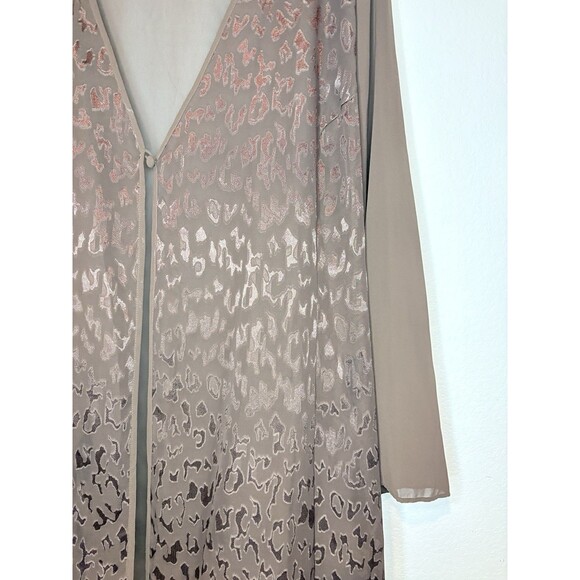Lane Bryant Intimates Metallic Brown Leopard Print Robe Cover Size 26/28 4X - Picture 3 of 6